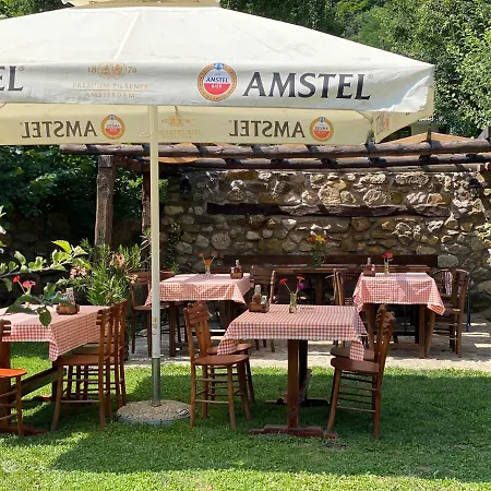 Tosa Alloggio per agriturismo