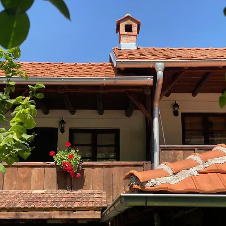 Tosa Alloggio per agriturismo *