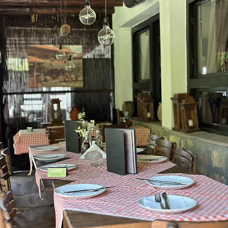 Tosa Alloggio per agriturismo Poganovo