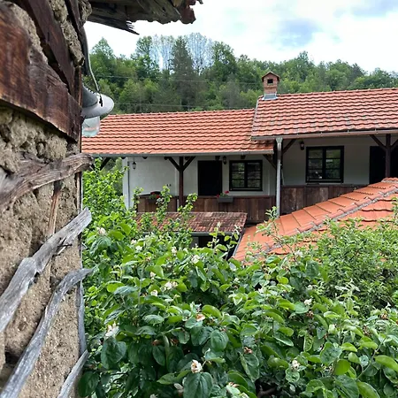 Farmház Tosa Poganovo