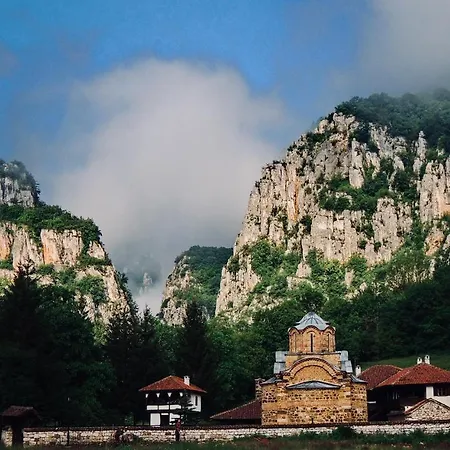 Tosa * Poganovo