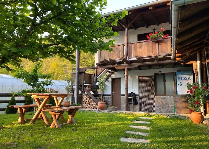 Κατάλυμα σε φάρμα Tosa *