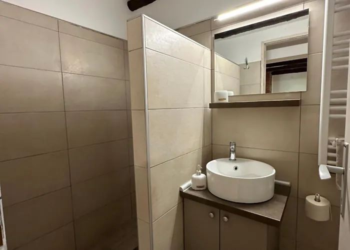 Κατάλυμα σε φάρμα Tosa Poganovo