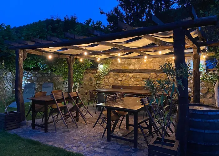 Tosa Κατάλυμα σε φάρμα Poganovo