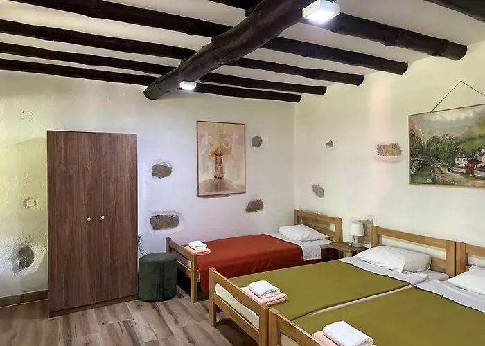 Κατάλυμα σε φάρμα Tosa *