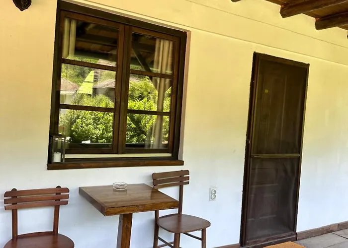 Κατάλυμα σε φάρμα Tosa Poganovo