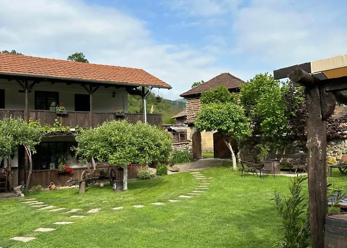 Tosa Κατάλυμα σε φάρμα *